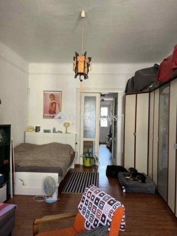 Eladó téglalakás, Budapesten, IX. kerületben 69.9 M Ft, 1 szobás