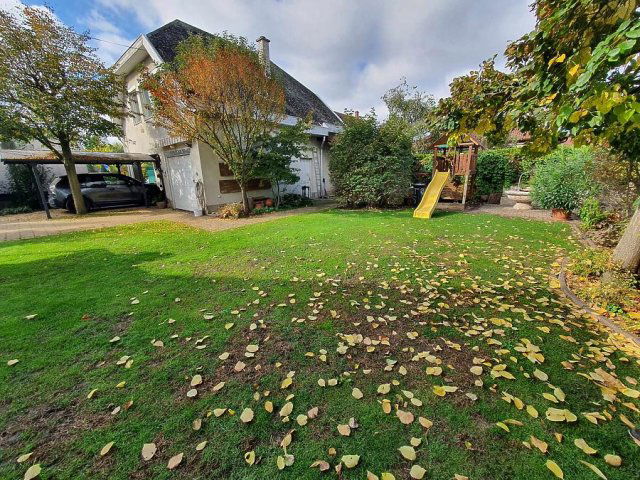 Eladó családi ház, Budapesten, XVII. kerületben 256 M Ft