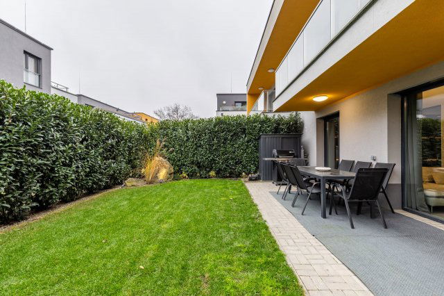 Eladó téglalakás, III. kerületben, Szent István utcában