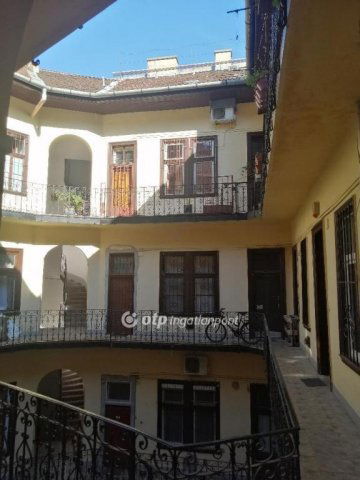 Eladó téglalakás, Budapesten, VIII. kerületben 39.999 M Ft