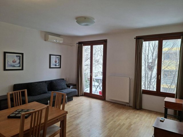 Kiadó téglalakás, albérlet, Budapesten, VII. kerületben