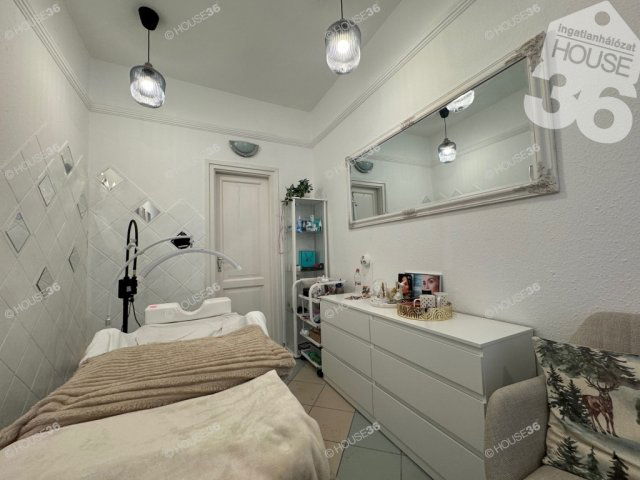 Kiadó üzlethelyiség, Kecskeméten 90 E Ft / hó, 1 szobás