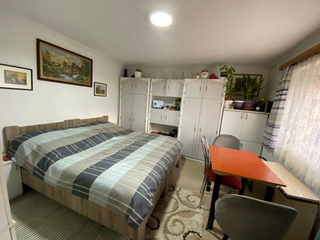 Eladó családi ház, Kiskunhalason 28.9 M Ft, 3 szobás