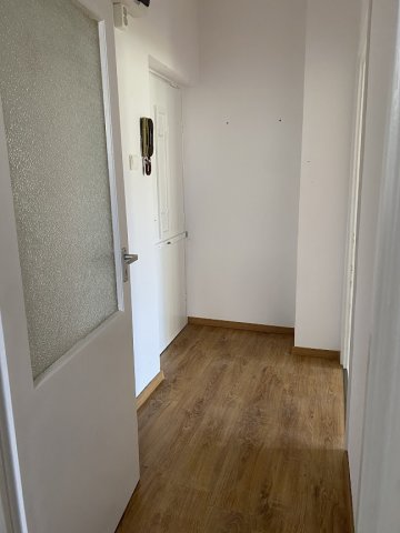 Eladó téglalakás, Debrecenben, Viola utcában 65.9 M Ft, 2 szobás