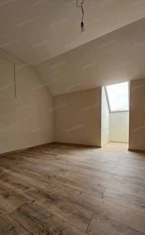 Eladó téglalakás, Kecskeméten 45.5 M Ft, 2 szobás