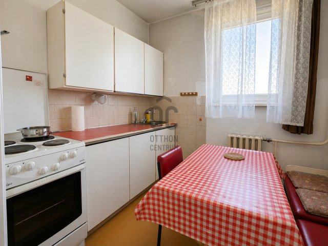 Eladó panellakás, Budapesten, III. kerületben 69 M Ft, 2 szobás