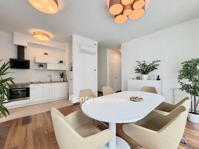 Eladó téglalakás, Budapesten, XI. kerületben 131.9 M Ft