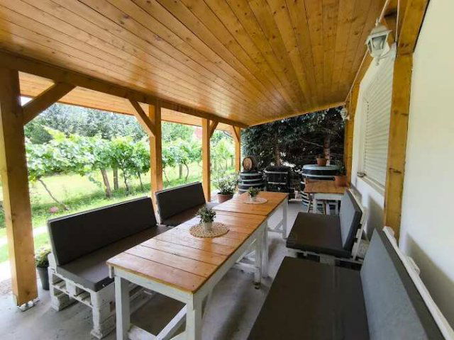 Eladó mezogazdasagi ingatlan, Balatonlelleén 170 M Ft