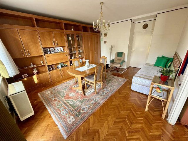 Eladó téglalakás, Vácon 55 M Ft, 3 szobás