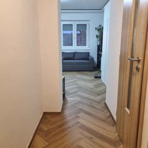 Eladó téglalakás, Budapesten, XIII. kerületben 53.99 M Ft