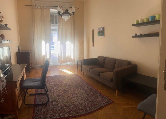 Eladó téglalakás, Budapesten, VII. kerületben, István utcában