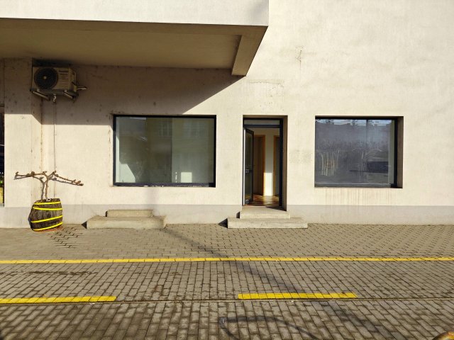 Kiadó üzlethelyiség, Miskolcon 335 E Ft / hó