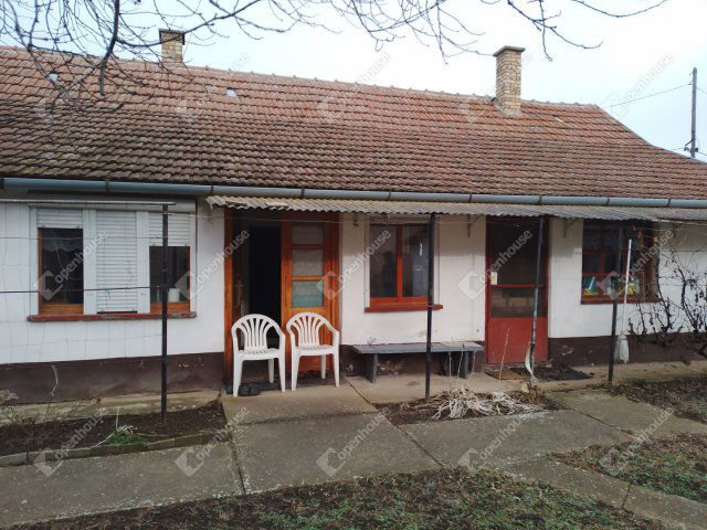 Eladó családi ház, Körösszegapátin 11.5 M Ft, 2 szobás