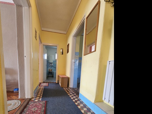 Eladó családi ház, Lőrinciben 29.2 M Ft, 2 szobás