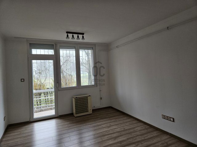 Eladó téglalakás, Budapesten, XXI. kerületben 58 M Ft, 2 szobás