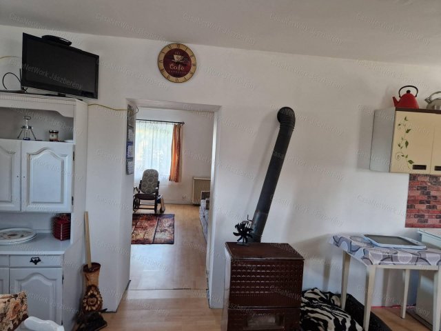 Eladó családi ház, Erdőtelken 19.9 M Ft, 2 szobás