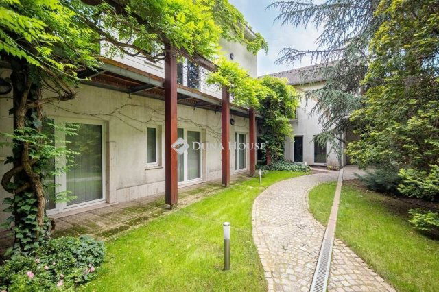 Eladó iroda, Budapesten, II. kerületben 1250 M Ft