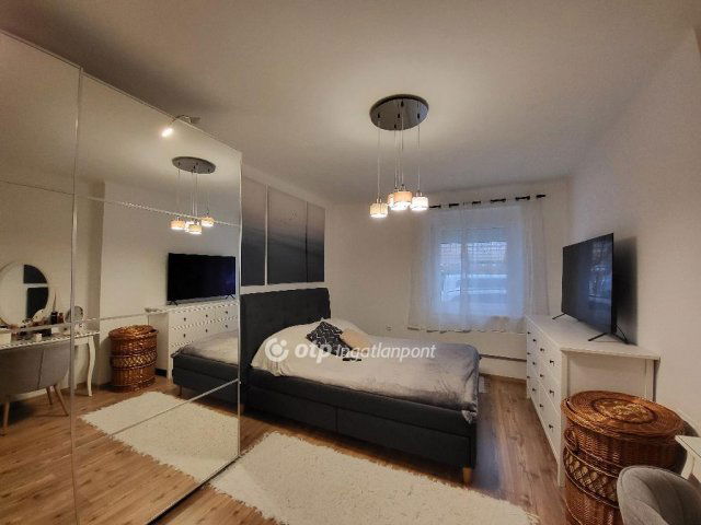 Eladó ikerház, Siófokon 199 M Ft, 4 szobás