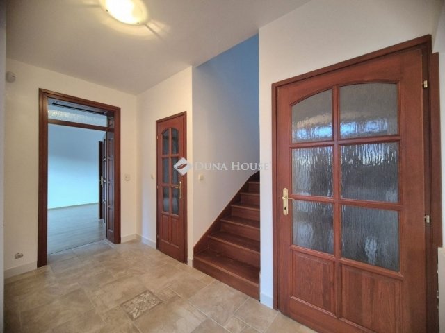 Eladó családi ház, Ürömön 229 M Ft, 5 szobás