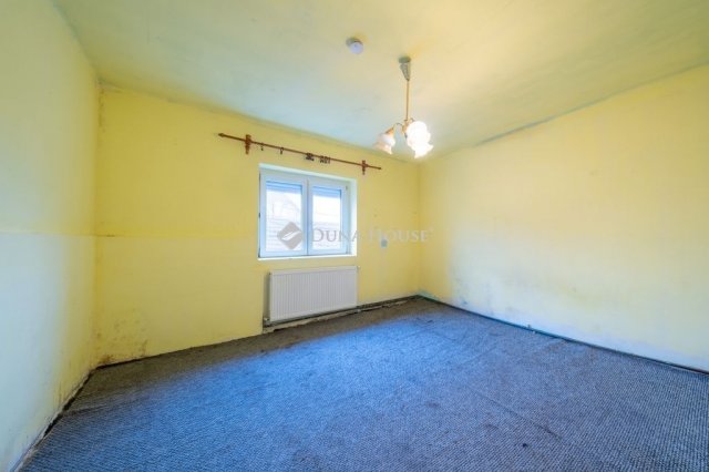 Eladó családi ház, Miskolcon 17.999 M Ft, 1 szobás