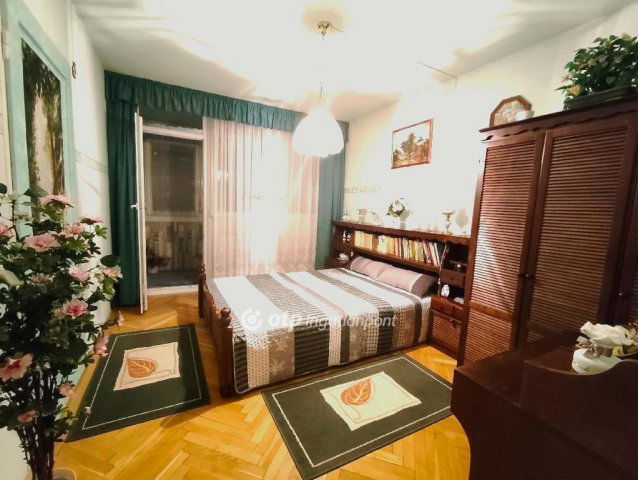 Eladó panellakás, Budapesten, XI. kerületben 72.9 M Ft, 2 szobás