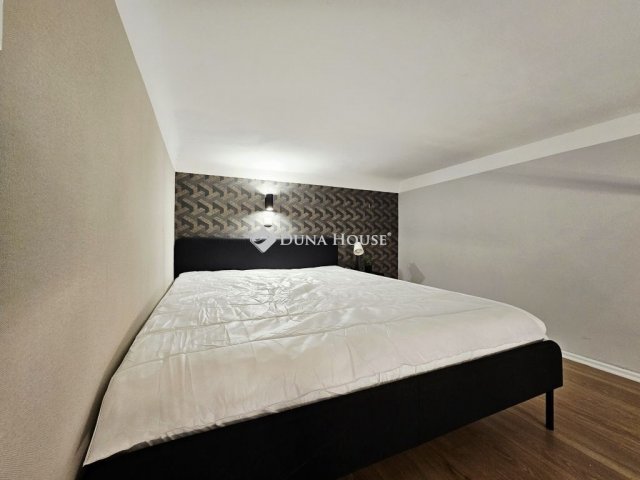 Eladó téglalakás, Budapesten, VII. kerületben 37.9 M Ft