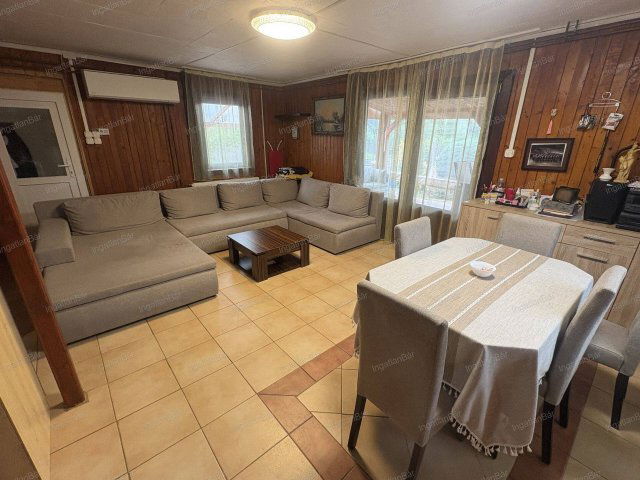 Eladó családi ház, Nyíregyházán 60.9 M Ft, 2 szobás