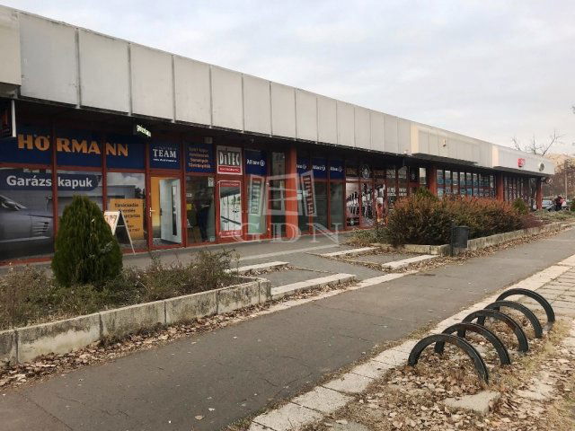Kiadó üzlethelyiség, Kecskeméten 59 E Ft / hó