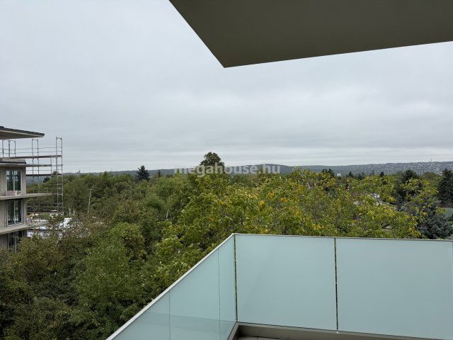 Eladó téglalakás, Budapesten, XI. kerületben, Rupphegyi úton