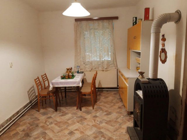 Eladó családi ház, Söréden 29.9 M Ft, 3 szobás