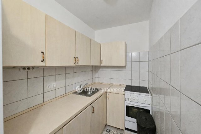 Eladó panellakás, Budapesten, XIV. kerületben 61.9 M Ft, 2 szobás