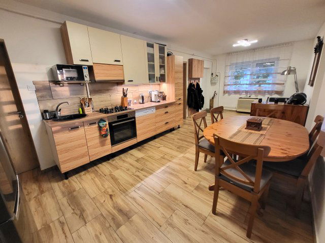 Eladó családi ház, Hatvanban 59.8 M Ft, 3 szobás