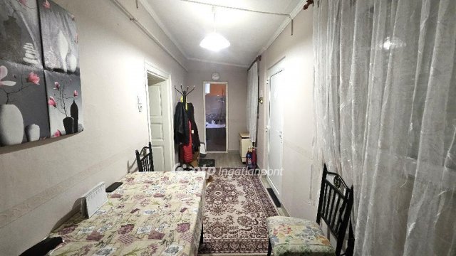 Eladó családi ház, Alattyánban 11 M Ft, 2+1 szobás