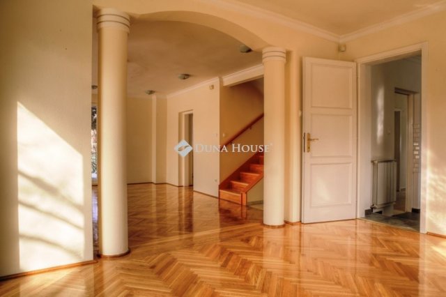 Kiadó családi ház, albérlet, Budapesten, II. kerületben