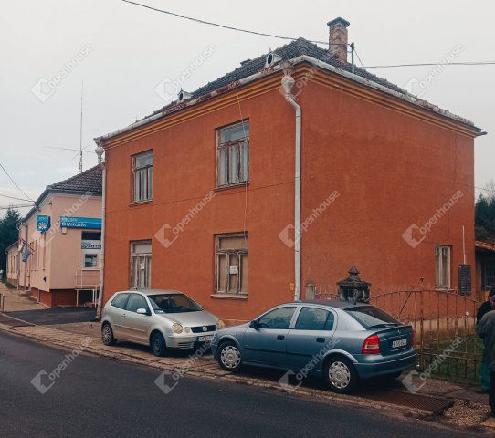 Eladó családi ház, Zákányon 10.7 M Ft, 5 szobás