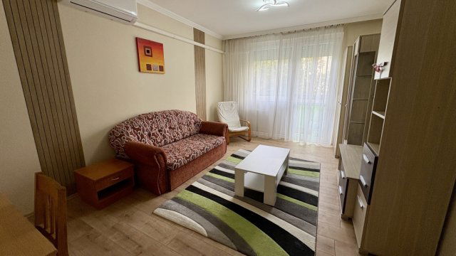 Kiadó panellakás, albérlet, Debrecenben 170 E Ft / hó, 2 szobás