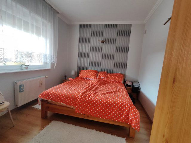 Eladó ikerház, Gyálon 125 M Ft, 3+4 szobás