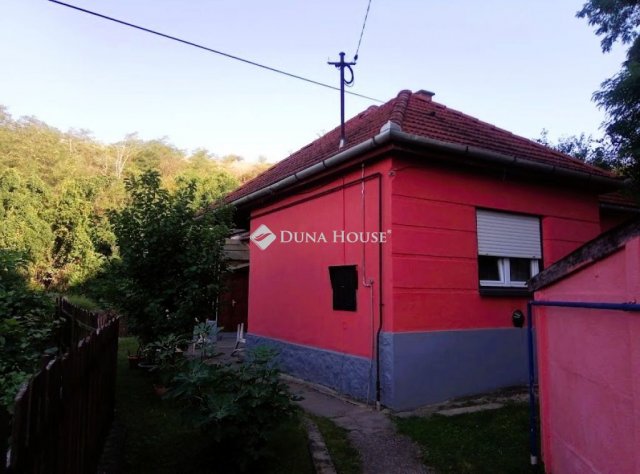Eladó családi ház, Tokodon 49 M Ft, 4 szobás