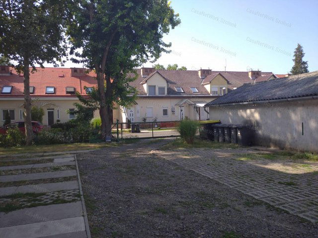 Kiadó téglalakás, albérlet, Szolnokon 100 E Ft / hó, 2 szobás