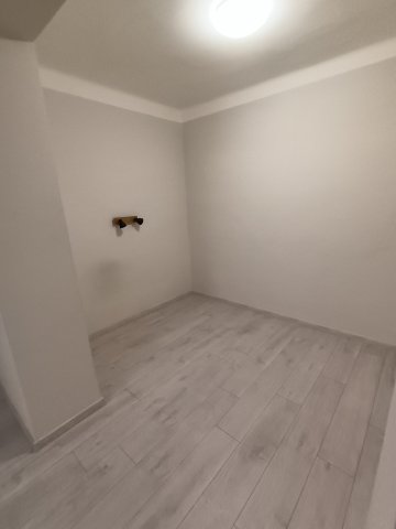 Eladó téglalakás, Székesfehérvárott 39.7 M Ft, 1 szobás