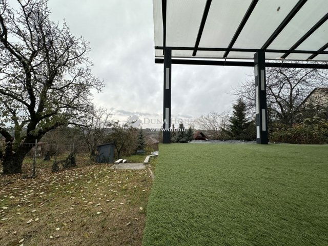 Eladó családi ház, Gödöllőn 269 M Ft, 5 szobás