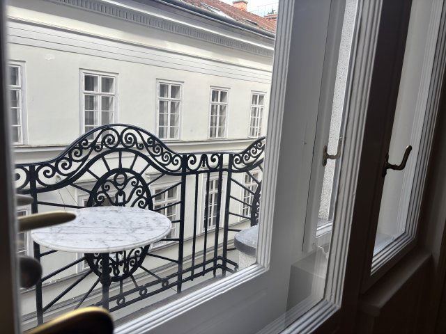 Kiadó téglalakás, albérlet, V. kerületben, Molnár utcában