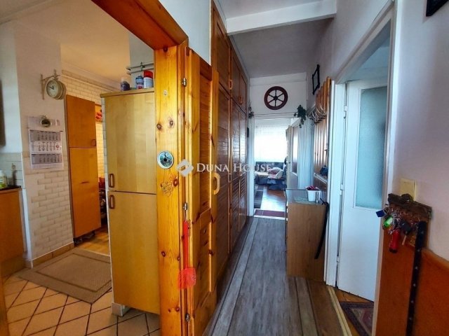 Eladó téglalakás, Budapesten, XIV. kerületben 65 M Ft, 3 szobás