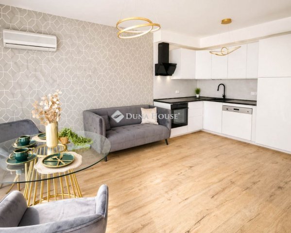 Eladó téglalakás, Budapesten, XIII. kerületben 112 M Ft