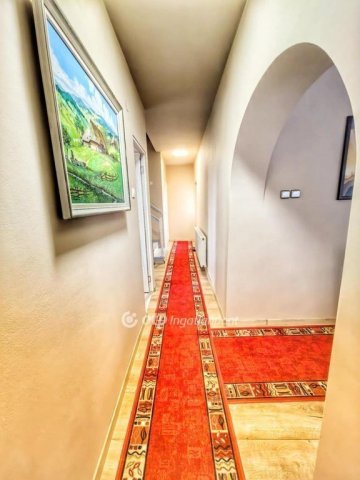 Eladó családi ház, Nagyvenyimen 145 M Ft, 4 szobás