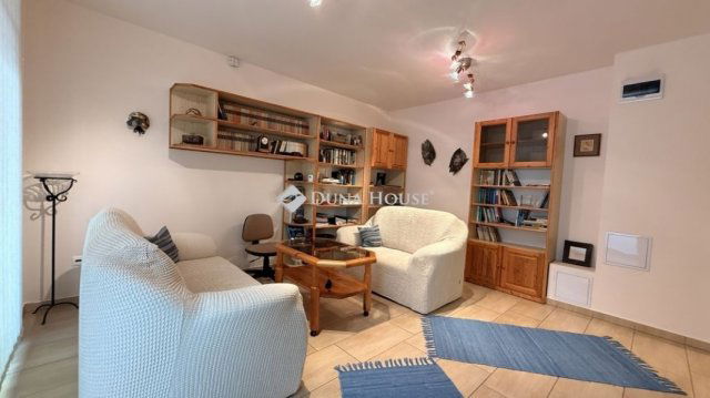 Kiadó iroda, Győrött 200 E Ft / hó, 2 szobás