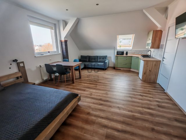 Eladó nyaraló, Balatonszárszón 39.5 M Ft, 1 szobás