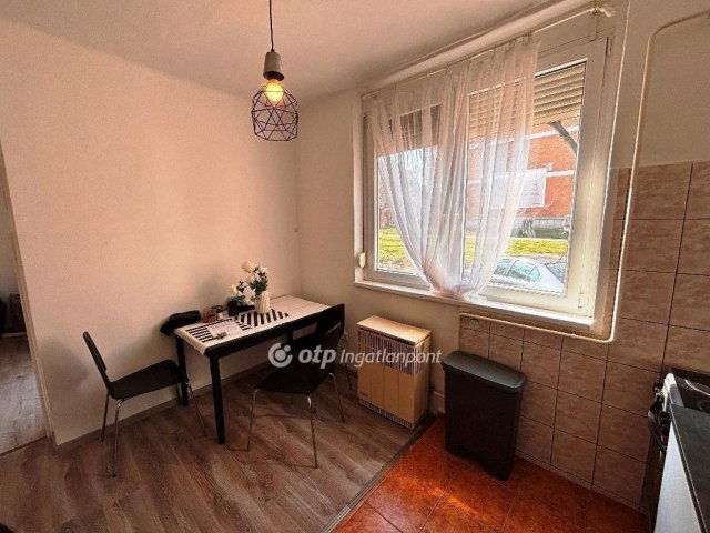 Eladó téglalakás, Budapesten, XX. kerületben 51.5 M Ft, 1 szobás