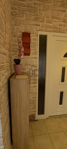 Eladó családi ház, Tabon 58 M Ft, 2 szobás