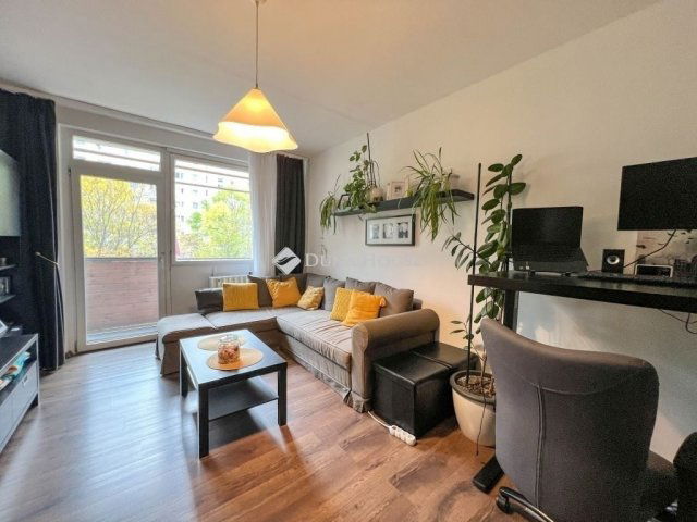 Eladó panellakás, Budapesten, X. kerületben 64.9 M Ft, 2 szobás